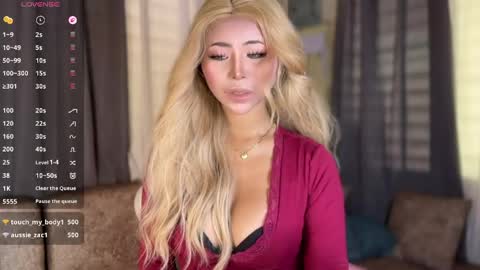 Hello your loving faye 3 online show from April 21, 7:03 am