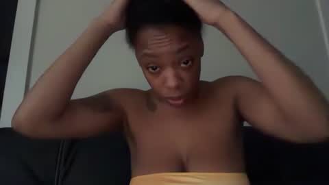 delightfuldark online show from November 27, 7:05 pm