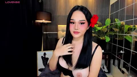 Snapshot of delightfulprincess chatting on September 23, 7:06 pm Tyra Colins online show from September 23, 7:06 pm