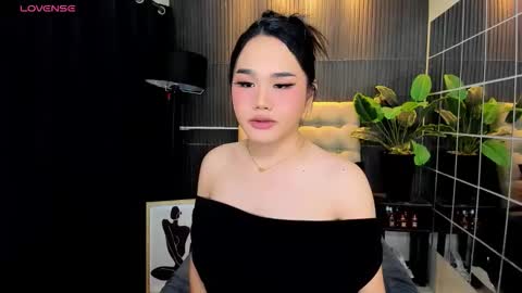 Snapshot of delightfulprincess chatting on October 20, 2:45 am Tyra Colins online show from October 20, 2:45 am