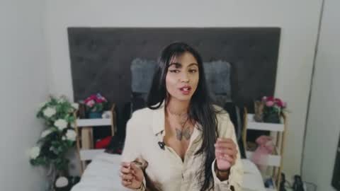 Snapshot of delilah_blazee chatting on July 20, 5:48 pm Delilah Blaze online show from July 20, 5:48 pm