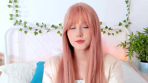 Delilah or Laila online show from September 12, 8:20 pm