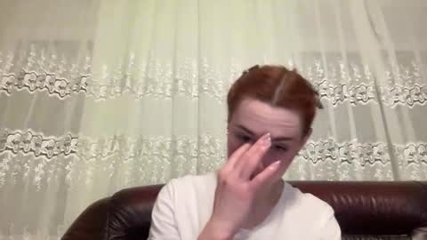 Snapshot of deliverysmile chatting on October 29, 12:02 am Delivery online show from October 29, 12:02 am