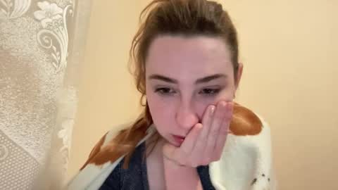 Delivery      online show from April 22, 2:36 am