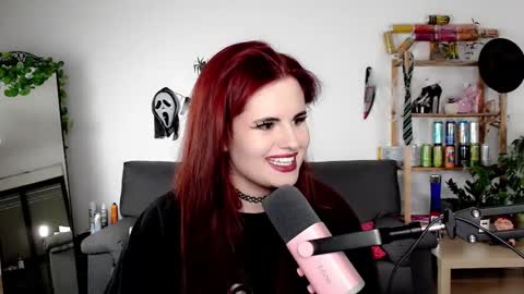 dellacrush_ online show from October 11, 5:33 pm