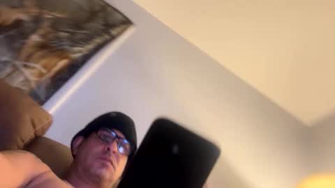 Snapshot of delovv chatting on December 16, 7:24 am delovv online show from December 16, 7:24 am