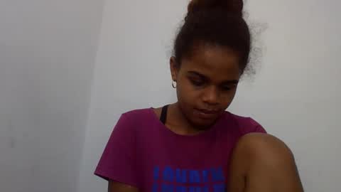 delphine online show from June 5, 7:14 am