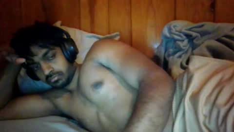 Snapshot of delta0211 chatting on January 28, 2:43 am delta0211 online show from January 28, 2:43 am