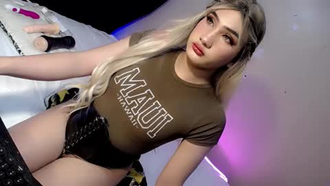 Chesca online show from December 7, 10:17 pm