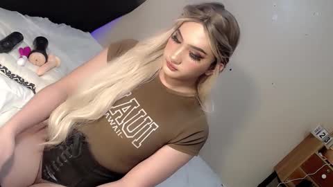 Chesca online show from December 25, 5:37 pm