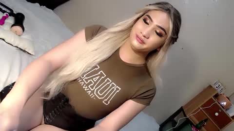 Chesca online show from January 2, 2:35 pm