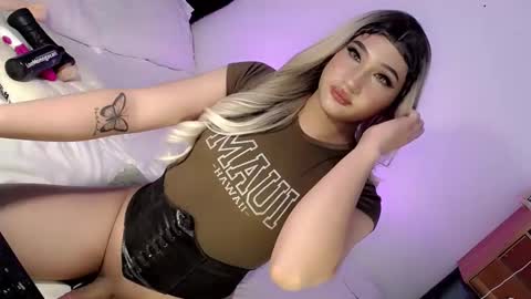 Chesca online show from February 15, 9:15 pm