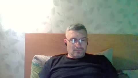 demarco1977 online show from February 2, 9:34 pm