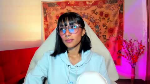 demeter__ online show from September 30, 1:32 am