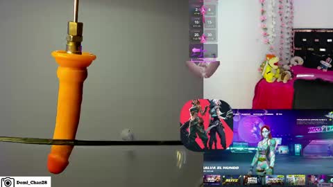 demiii online show from April 22, 9:33 am