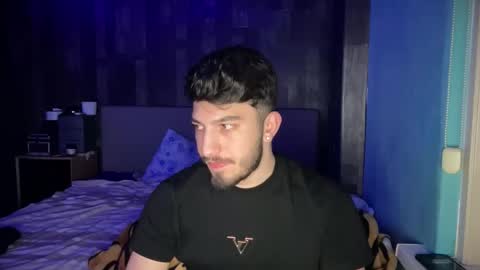 demirefdenis12 online show from February 10, 11:09 pm