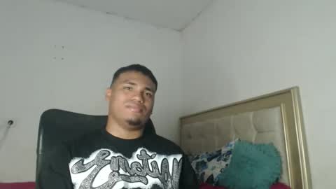 Snapshot of demol_latin chatting on March 14, 3:17 pm MASTER DAV online show from March 14, 3:17 pm