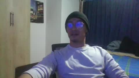 Snapshot of demon666dick chatting on July 27, 4:08 am demon666dick online show from July 27, 4:08 am