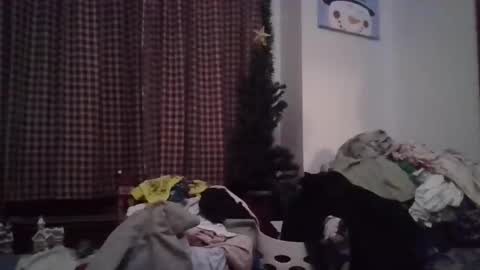 Snapshot of demonicredone chatting on January 27, 12:01 am Redheadsarefuntoo online show from January 27, 12:01 am