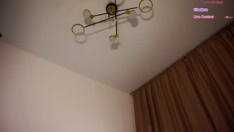 Snapshot of demoninangel chatting on December 27, 4:15 am Dave19  online show from December 27, 4:15 am