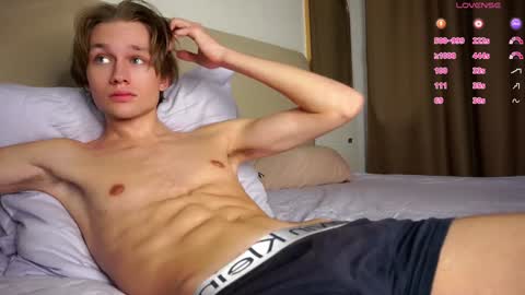 Snapshot of demoninangel chatting on January 28, 9:51 am Dave19  online show from January 28, 9:51 am