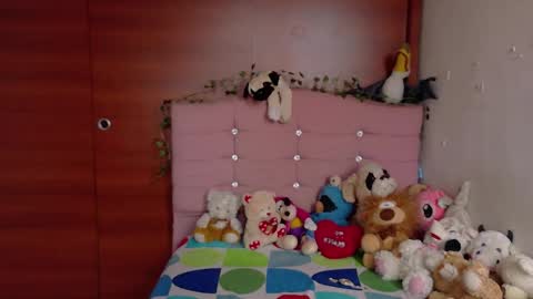 Snapshot of demony_smoker chatting on May 21, 9:11 pm Sharon online show from May 21, 9:11 pm