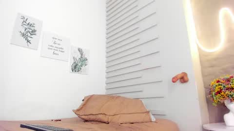 Snapshot of demy_ruiz chatting on March 7, 5:40 am demy_ruiz online show from March 7, 5:40 am