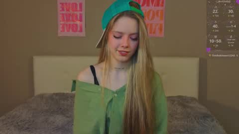 Emma online show from January 10, 6:53 pm