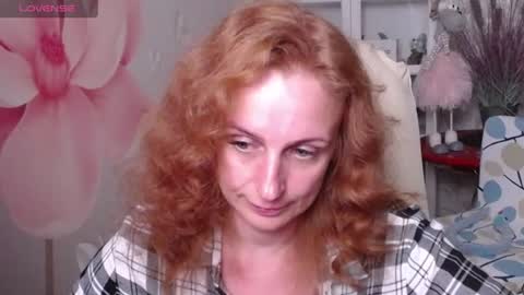 Snapshot of denhiey_here chatting on June 12, 8:30 pm denhiey online show from June 12, 8:30 pm
