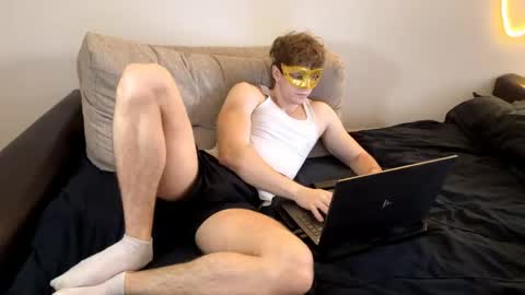 Snapshot of deniel_horny chatting on May 19, 8:31 am Deni online show from May 19, 8:31 am
