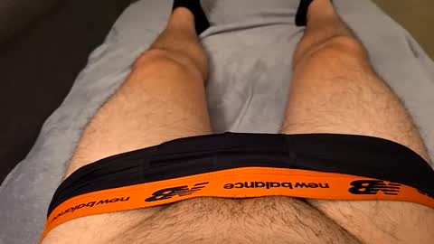 Snapshot of denis647 chatting on December 22, 12:40 am LilRoach online show from December 22, 12:40 am