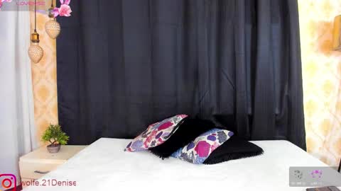 Snapshot of denise_wolfe chatting on September 30, 12:21 pm Denisse online show from September 30, 12:21 pm