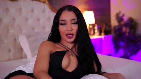 denisedevilles online show from January 3, 12:52 pm