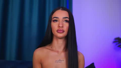 denisedevilles online show from June 4, 8:48 pm