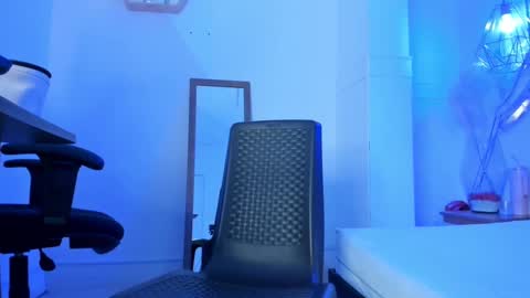 denisse_logan online show from October 21, 3:07 am