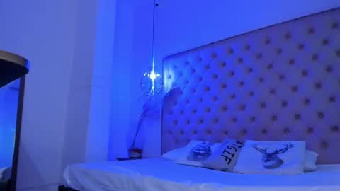 denisse_logan online show from November 17, 1:55 am
