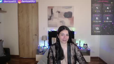    online show from March 6, 8:16 pm