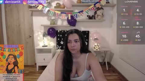    online show from December 2, 8:15 pm