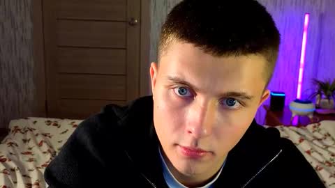 Denis online show from October 11, 4:01 am