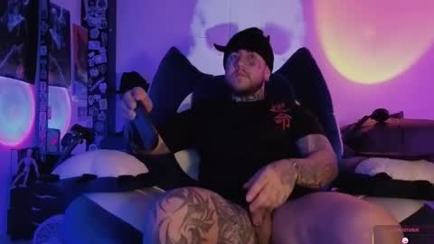 Oliver online show from December 1, 3:00 am