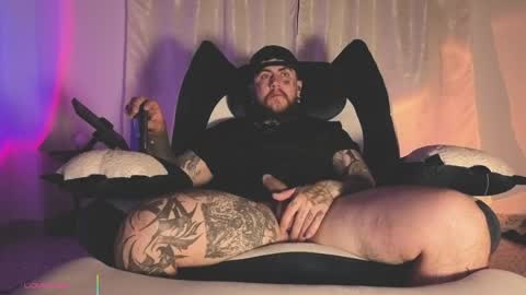 Oliver online show from April 22, 3:53 am