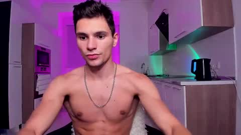 Den online show from December 5, 12:41 am