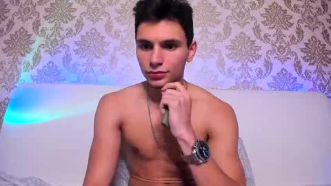 Den online show from December 6, 2:49 pm