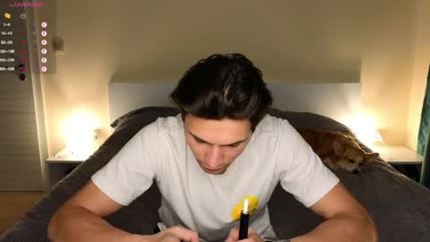 Den online show from April 8, 3:45 pm