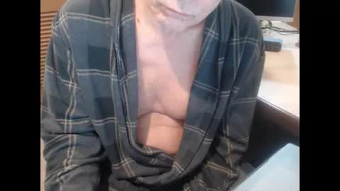 Snapshot of denn_jett chatting on March 2, 10:55 am Den Jet online show from March 2, 10:55 am