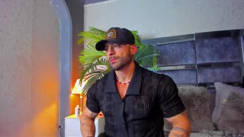 dennis_cox_ online show from March 2, 9:53 am