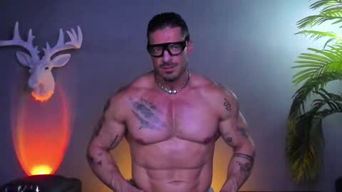 dennis_cox_ online show from December 20, 9:44 pm