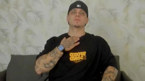 dennis munera online show from December 11, 12:02 pm