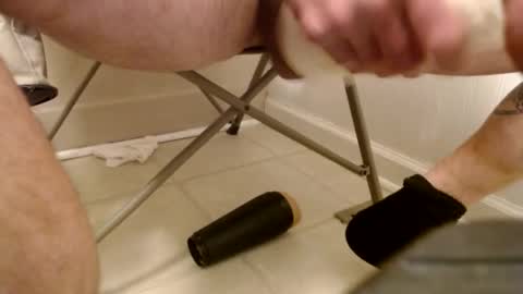 dennishungwell online show from April 23, 11:53 am