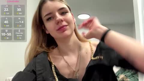 Denni online show from February 7, 4:33 pm